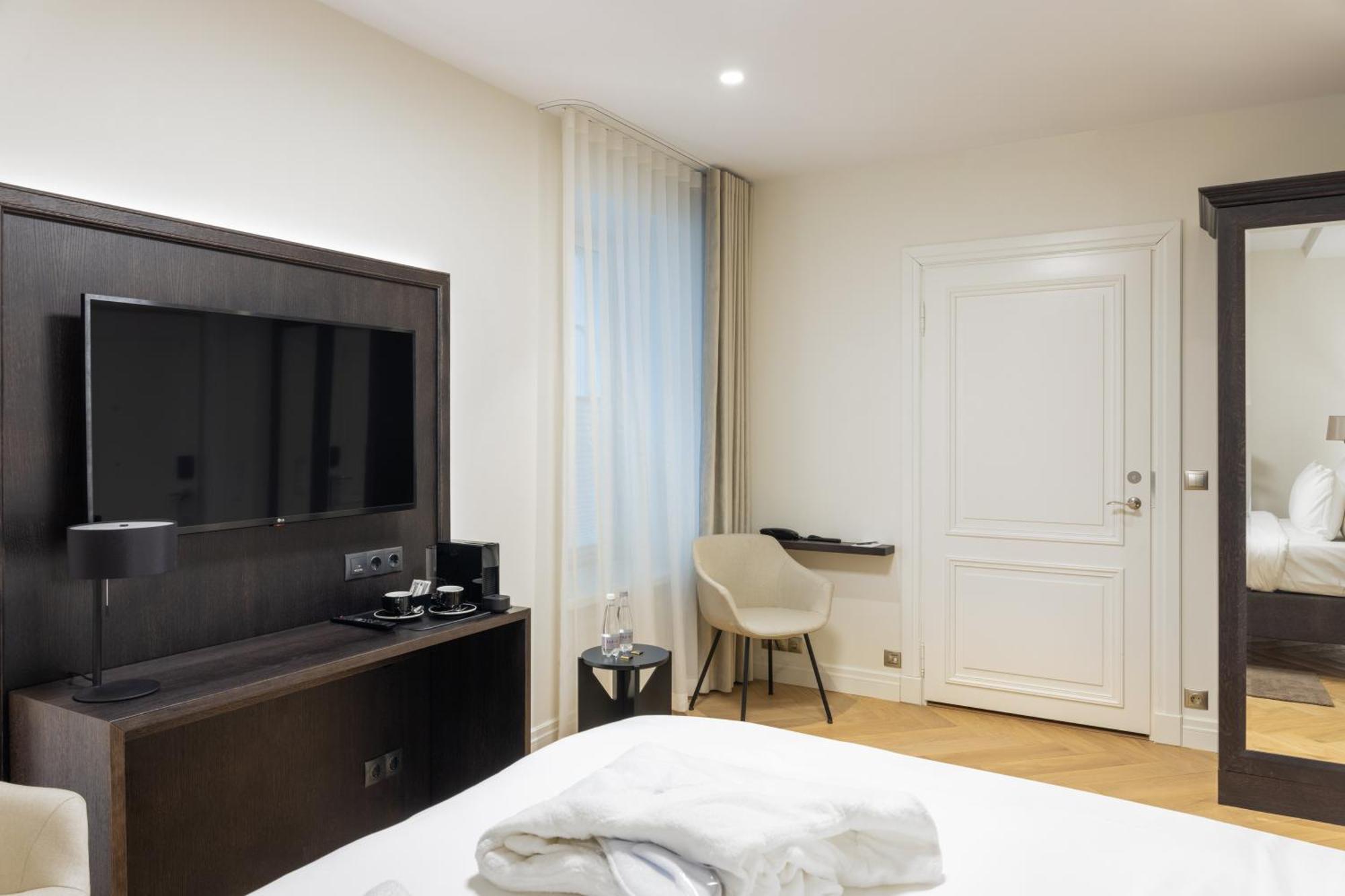 Nunne Boutique Hotel Tallinn Exterior photo